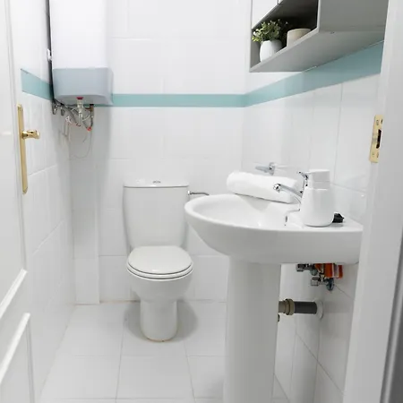 Aqua - 2 Bedrooms, Terrace & Pool - Appartement *